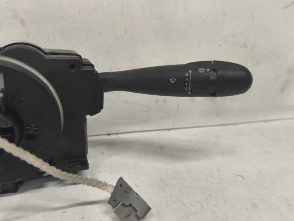 COMMODO CITROEN BERLINGO/ PEUGEOT PARTNER - Vue 3